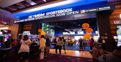 What is a Moneyline Bet?